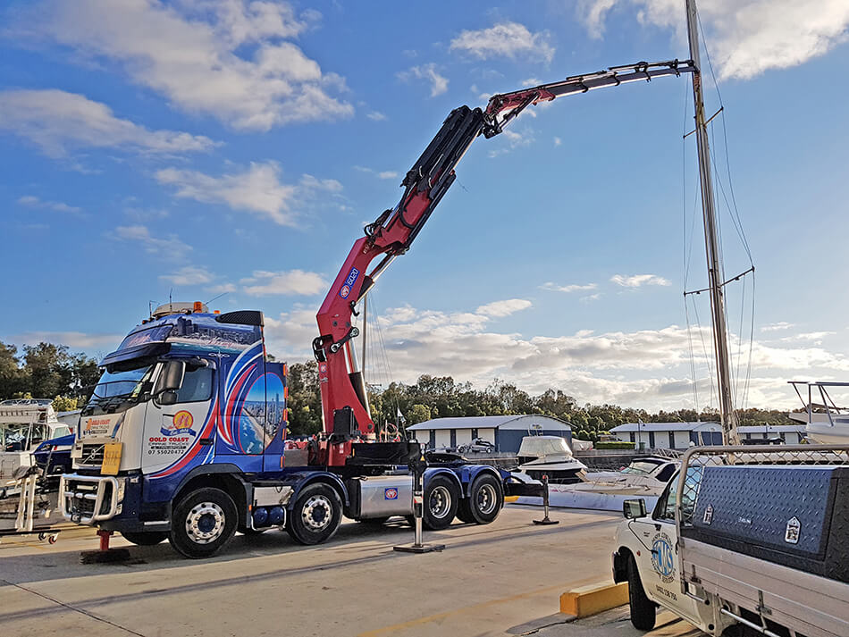 About Us Pilot Vehicle Hire In Gold Coast Spa Lifting Hire In Gold Coast Gold Coast Crane